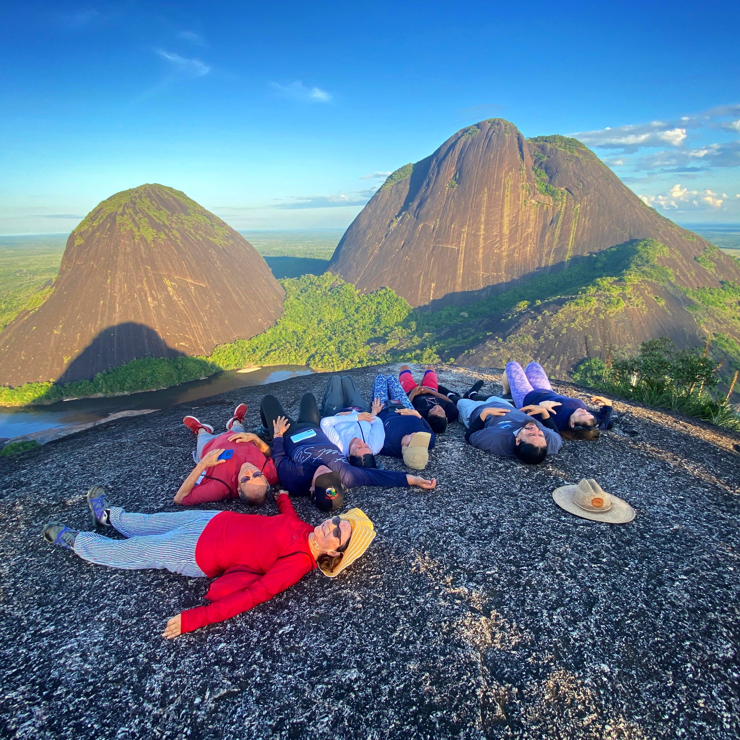 Cerros-de-Mavecure-Inírida-Guainía